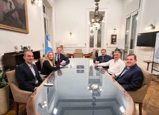 El Gobierno ya piensa en la disputa por suceder a Kicillof: el dirigente mejor posicionado y el rol de las PASO