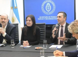 La reforma laboral no toca las indemnizaciones y avanza sobre los salarios dinámicos, los convenios por empresa y el derecho de huelga