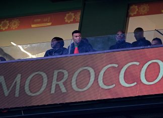 La sorpresiva presencia de Mbappé en el empate de Marruecos por la Copa de África: la camiseta especial que utilizó