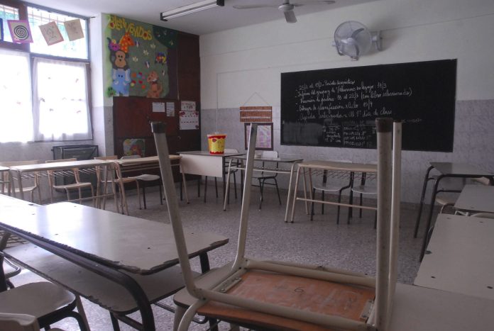Declararon un paro nacional docente para el 2 de marzo y peligra el inicio de las clases