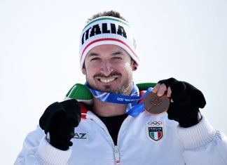 Del podio olímpico al heavy metal: la increíble doble vida de Dominik Paris, el esquiador que hizo historia en Cortina