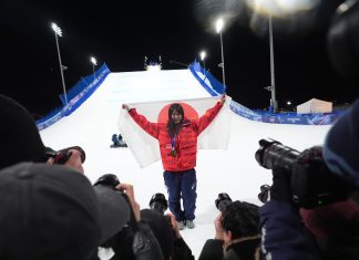 El espectacular salto que realizó una snowboarder japonesa para lograr el oro en los Juegos Olímpicos de invierno: “Seguiré superándome”