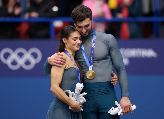 La denuncia que sacude a los Juegos Olímpicos de Invierno: acusan a una jueza de beneficiar a una pareja de su país para que ganen el oro