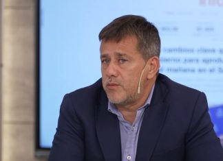 Mariano Recalde cuestionó la reforma laboral que impulsa el Gobierno: “Le baja los derechos a los trabajadores”