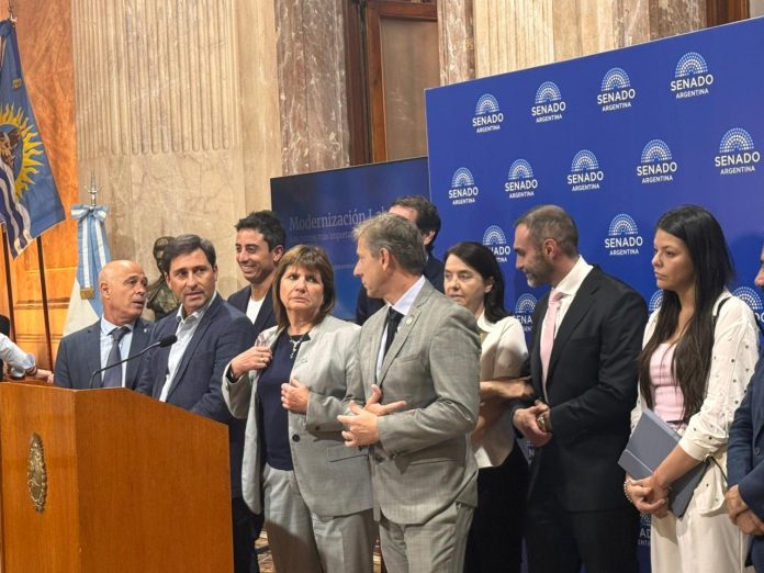 Con un sector aliado en alerta, el oficialismo se reunirá con dialoguistas para delinear la agenda del Senado