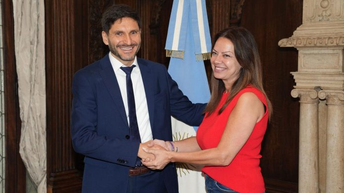 El Gobierno acordó con Santa Fe y Corrientes los pagos de las importantes deudas que ANSES tiene con ambas provincias