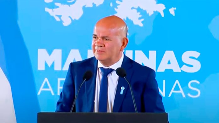 La emoción del diputado y ex combatiente en Malvinas Aldo Leiva: “Cuando hablo de dolor, de muerte, nadie me lo contó”