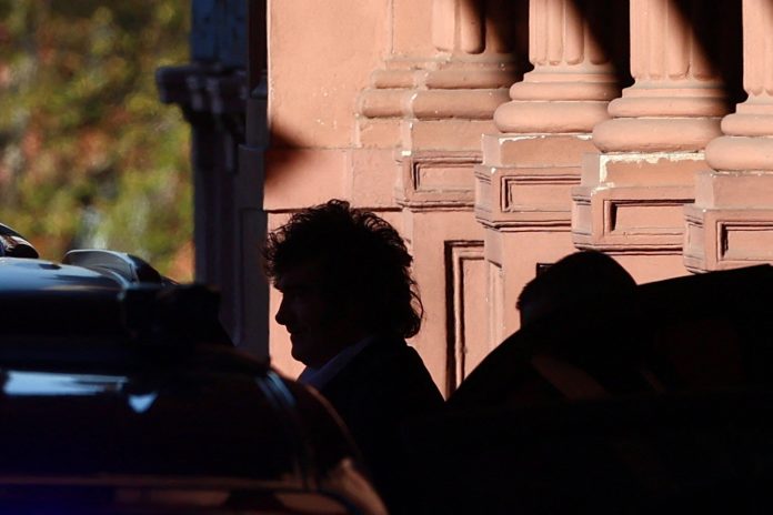 Javier Milei enfrenta el complejo desafío por ordenar la interna y preservar la unidad libertaria
