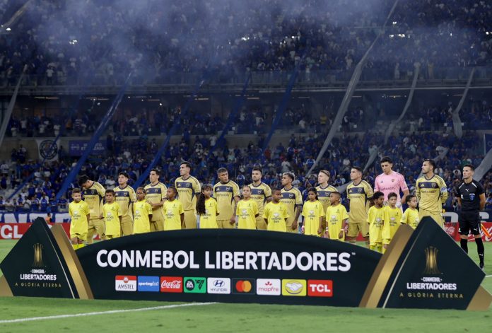 Los detalles de la “visita” de la barra de Boca Juniors al plantel antes del choque ante Cruzeiro: el mensaje a los jugadores
