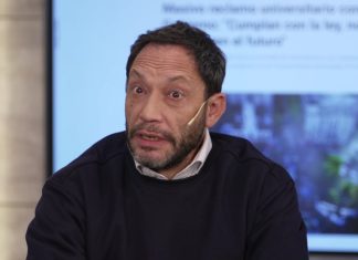 Maximiliano Ferraro: “El Gobierno decidió ponerse al margen de la Constitución Nacional”