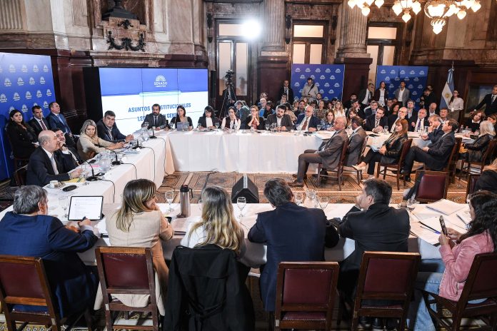 Propiedad privada: libertarios aceleran un acuerdo con aliados y buscan dictaminar la ley mañana en el Senado