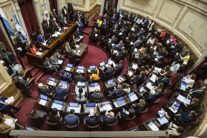 Senado: volvió a comisión un acuerdo con holdouts y no se trata en la sesión de esta tarde