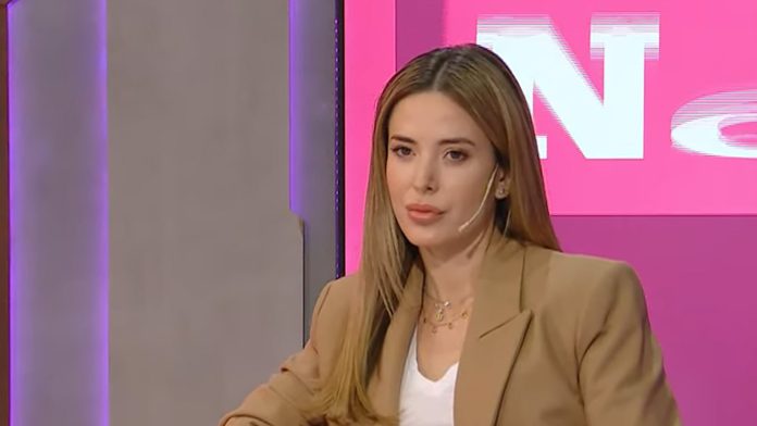 Difundieron videos en los que Jésica Cirio aparece junto a miles de dólares