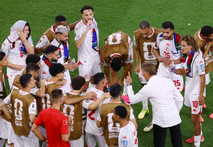 Indignado hasta las lágrimas: una figura de Túnez apuntó contra la federación de su país tras la eliminación en el Mundial 2026