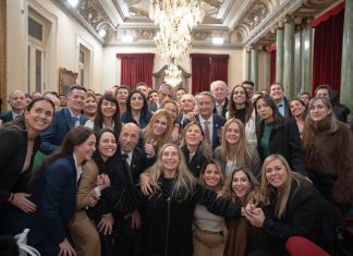 Karina Milei forcejea con Santiago Caputo después de los cambios para paliar las consecuencias del caso Adorni