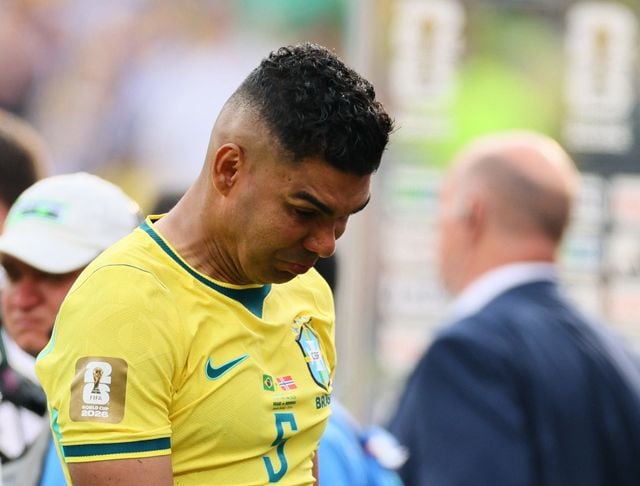 El desconsolado llanto de Casemiro tras la eliminación de Brasil del Mundial: se quebró y no pudo continuar con la entrevista