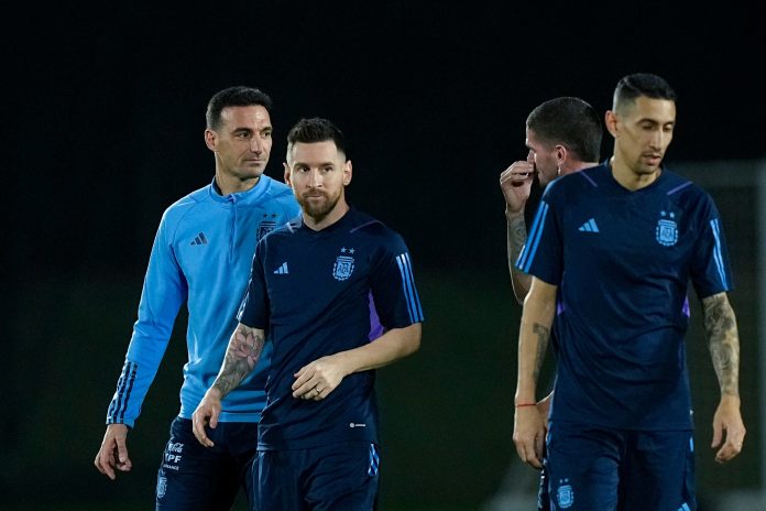 El especial pedido de Ángel Di María a Messi cuando le preguntaron si debe seguir en la selección argentina