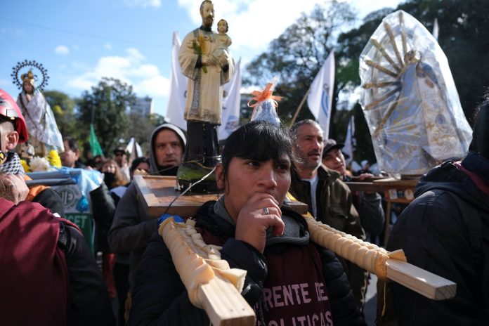 En agosto comenzará la temporada alta de protestas sindicales: estatales, docentes y marcha a San Cayetano, en la agenda