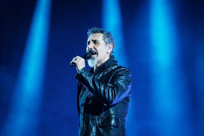 System of a Down desató un pogo gigante en París