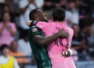 El partido de Messi en su vuelta al Inter Miami tras despedir a su padre: su intento de gol olímpico y el gesto que le robó una sonrisa