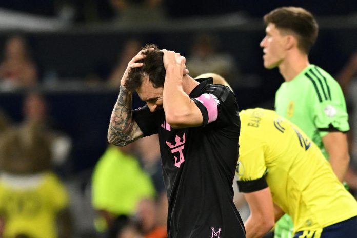 Lionel Messi falló un penal para Inter Miami ante Nashville por la MLS: la decisión del árbitro para anular el gol en el rebote