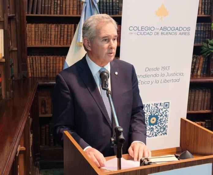 Pablo Quirno negó que Estados Unidos condicione su apoyo a la Argentina a la reducción del vínculo comercial con China