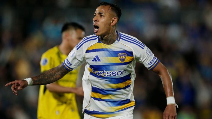 Sebastián Villa marcó su primer gol desde el regreso a Boca Juniors ante Recoleta: su gesto de cara a la popular xeneize en Paraguay