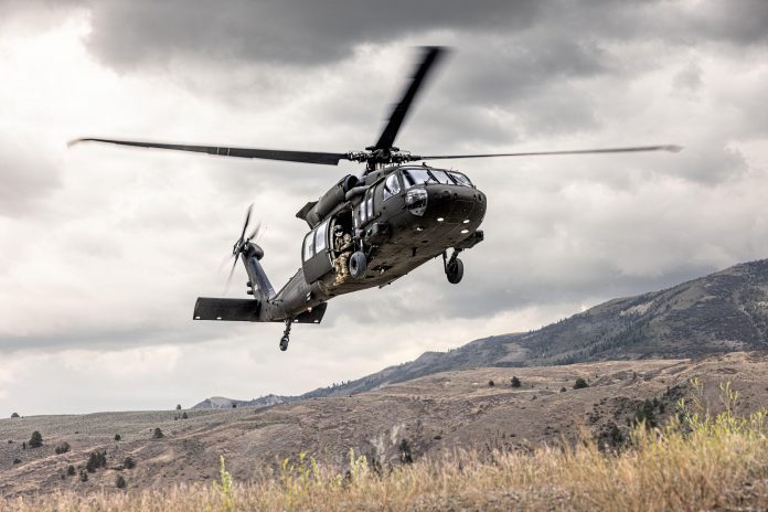 Argentina le comprará cuatro helicópteros UH-60L Black Hawk a Estados Unidos