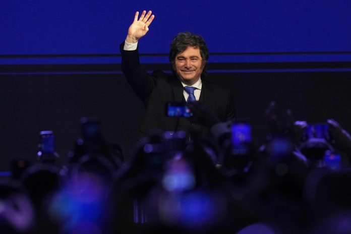 Círculo rojo: Milei compite contra sí mismo, a la espera de la oferta opositora