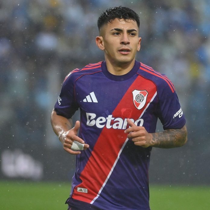 Doble caño en el área y definición de Thiago Almada: el gol de River Plate en tiempo de descuento para vencer a Atlético Tucumán