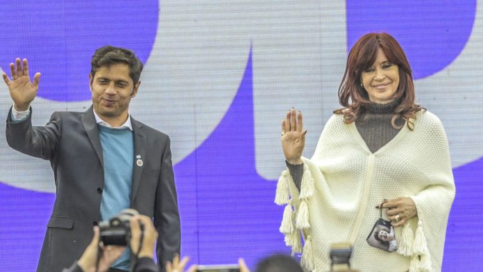 El regreso de la interna enturbió el armado del PJ y resurge la idea de que Kicillof tendrá que enfrentar a un candidato de CFK