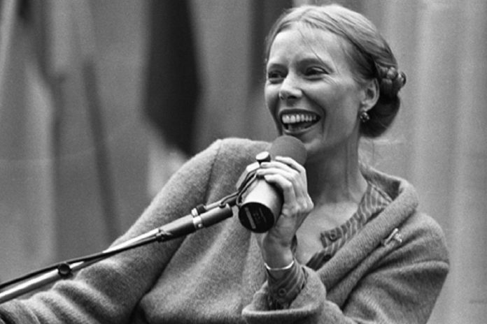 Las 17 canciones favoritas de Joni Mitchell