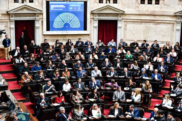 Diputados: cruce de agendas, bloqueos parlamentarios y un Presupuesto sin cronograma de debate