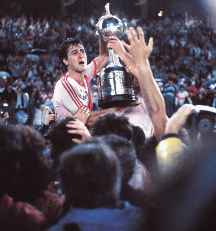 El día que River Plate saldó una deuda de su historia y logró su primera Copa Libertadores con un equipo extraordinario