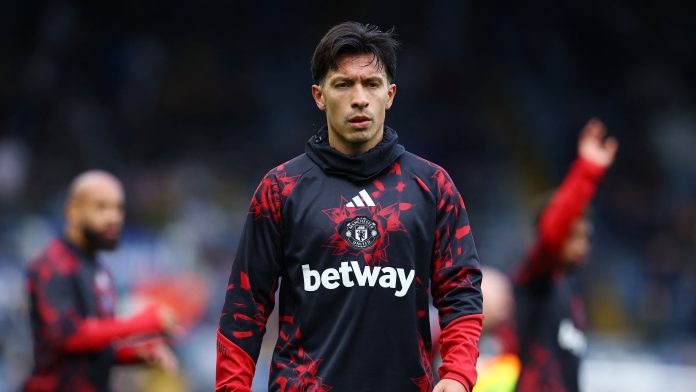 El gigante europeo que sigue de cerca a Lisandro Martínez tras su conflicto con el Manchester United