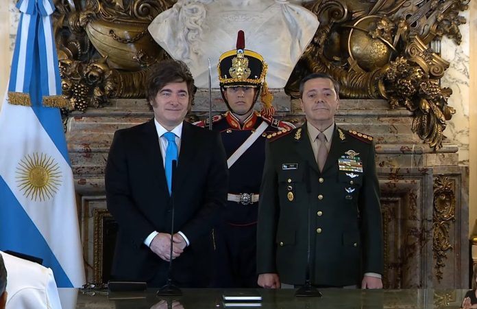 El Gobierno clasificó como secreto militar una nueva compra de equipamiento para las Fuerzas Armadas