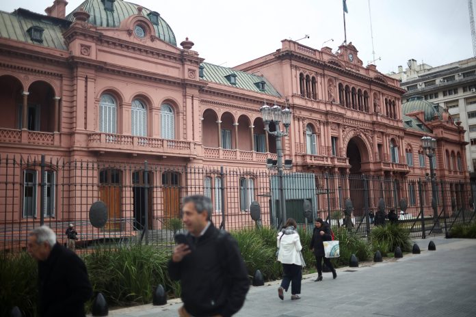 El Gobierno está en alerta por los conflictos en Europa: el doble impacto económico y el modelo Milei