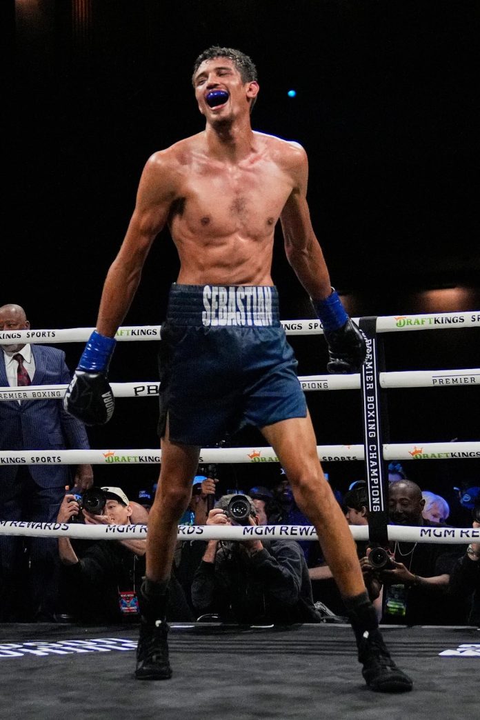 La increíble pelea por el título entre un boxeador 20 centímetros más alto que su rival que se definió por nocaut en el último segundo: “Fue dramático”