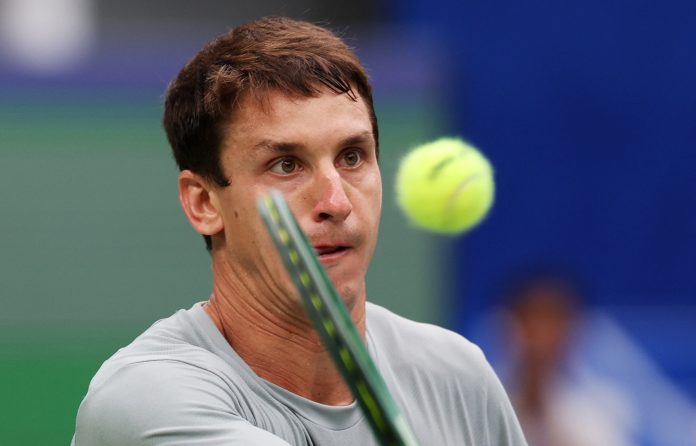 Sacó de abajo y lo liquidó con un globo: el increíble match point del argentino Carlos Zárate